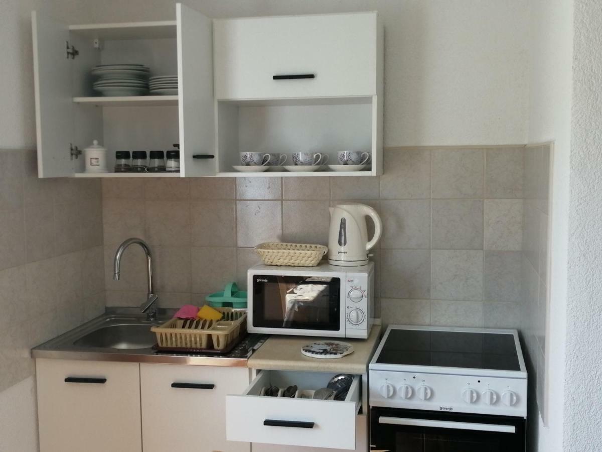 River Bank Apartments & Castle View บีฮัช ภายนอก รูปภาพ